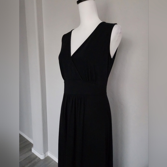 Woosea Sleeveless Maxi Cross Over V-neck Black High Panel Waist Gathered Size L - Picture 2 of 13